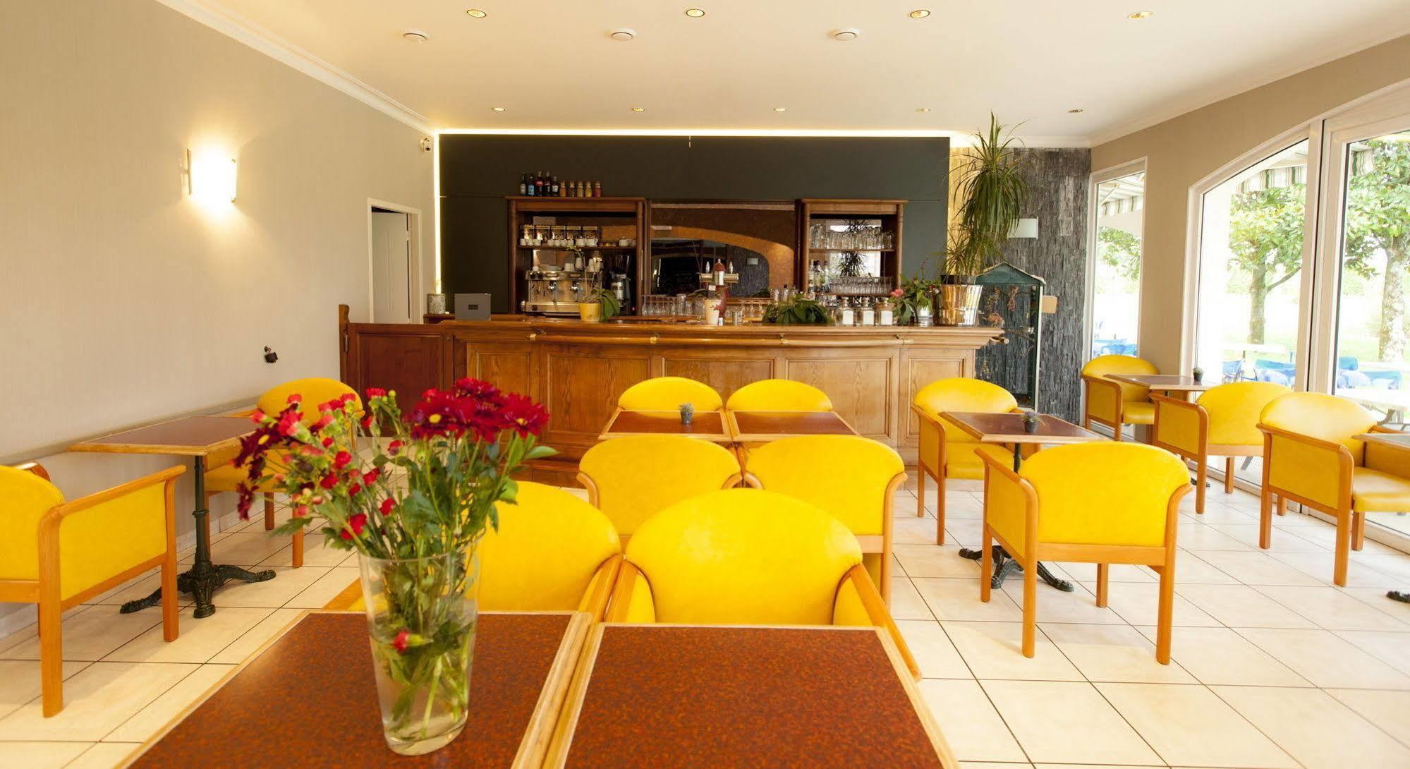 Alysson Hotel Oloron-Sainte-Marie Dış mekan fotoğraf